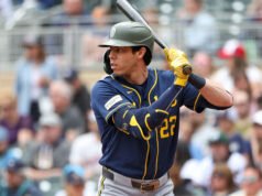 Christian Yelich dari Brewers kembali dari cedera dan sudah berjuang keras