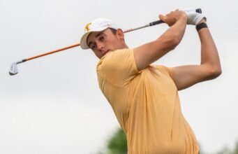 #16 Fire Vols 6-Under-Par Putaran Pertama di Bryan Regional