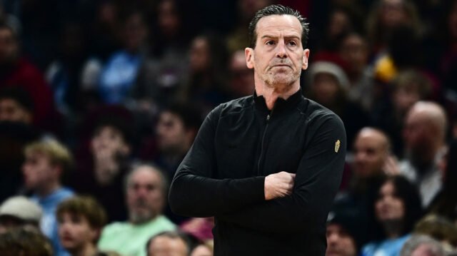 Kenny Atkinson membagikan perbandingan Jalen Brunson-Cade Cunningham