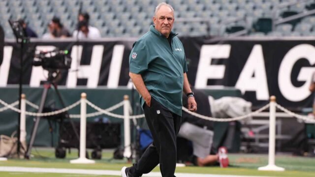 Vic Fangio mengungkapkan rencana pensiun jelang musim 2026
