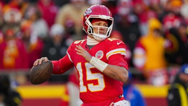 Patrick Mahomes memicu desas-desus dengan pesan setelah OTA kembali