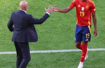 ‘Anda harus menikmati momen’: Pelatih Spanyol menggambarkan antusiasme bintang Barcelona untuk Piala Dunia