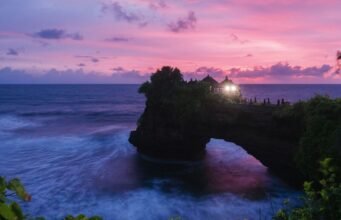 Bali Dinobatkan Sebagai Destinasi ‘Twilight’ Terbaik Dunia