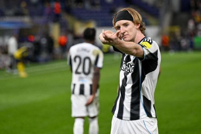 Barcelona memimpin Bayern dalam perburuan bintang Newcastle, Gordon