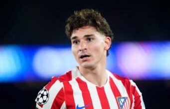Barcelona mendekati Alvarez setelah Deco bertemu agen pemain di Catalonia