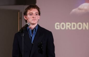 Barcelona tidak percaya Anthony Gordon menjadi ‘mahal’ dengan paket €80 juta