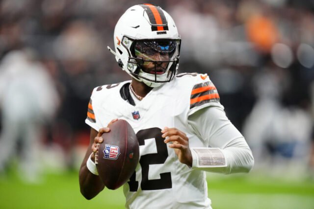 Browns HC Todd Monken membahas pertarungan tim QB1