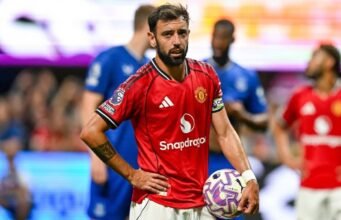 Bruno Fernandes dinobatkan sebagai pemain terbaik Liga Premier musim ini