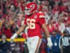 Chiefs merestrukturisasi kesepakatan George Karlafti