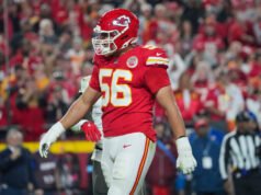 Chiefs merestrukturisasi kesepakatan George Karlafti