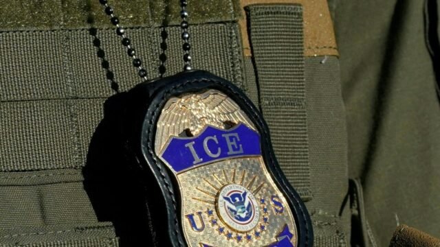 DHS mengatakan ICE 'tidak memiliki hubungan' dengan pembuat spyware Paragon: