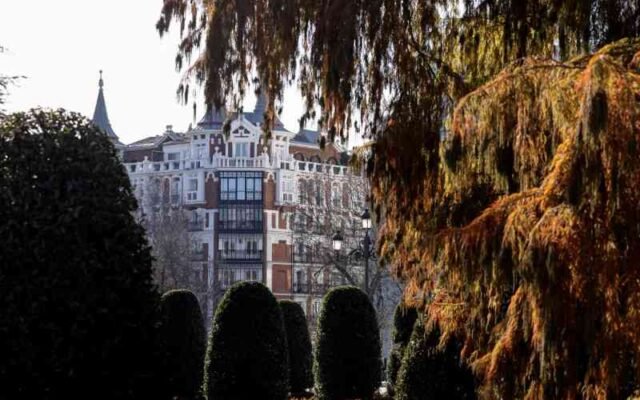 Demonstrasi di Madrid menentang melonjaknya harga rumah