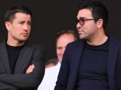 Direktur Barcelona Deco bertemu agen striker Chelsea