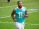Dolphins S Dante Trader Jr. menduduki puncak pekerjaan awal