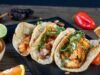 Fajitas Ayam Sheet Pan yang Mudah untuk Malam Hari yang Sibuk