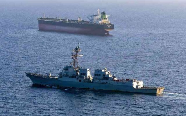 Iran menanggapi proposal perdamaian AS ketika drone menyerang Teluk