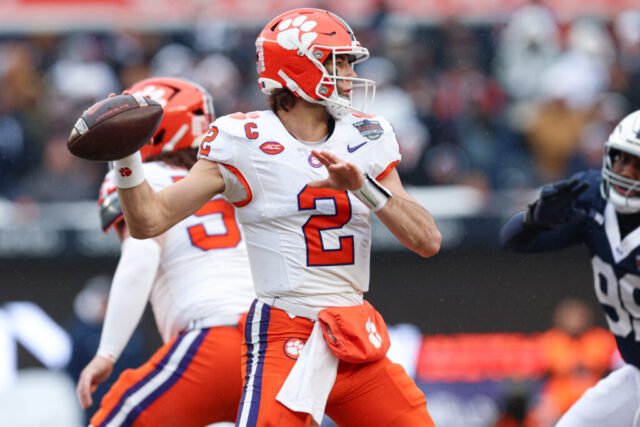 Jets mengevaluasi Cade Klubnik sebelum menandatangani QB cadangan veteran