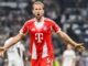 Kane mencetak hat-trick saat Bayern menyelesaikan gelar ganda domestik