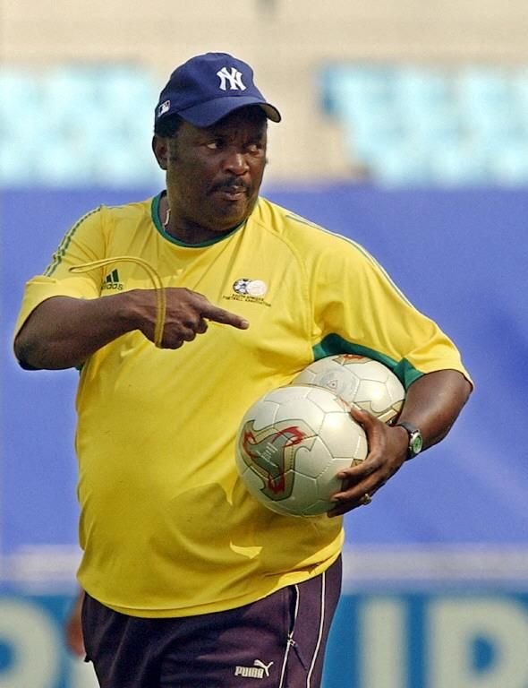 Kekacauan Piala Dunia FIFA 2002 Bafana Bafana versus stabilitas Hugo