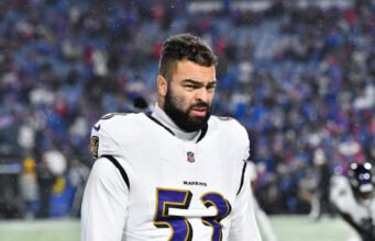 Kyle Van Noy berencana bermain pada tahun 2026