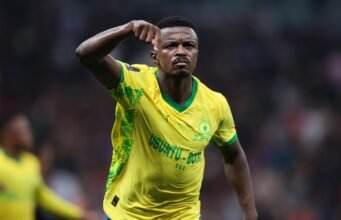 Mamelodi Sundowns dinobatkan sebagai juara Afrika setelah hasil imbang yang menegangkan di Rabat