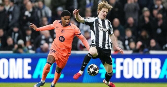 Mengapa juara La Liga itu mencari pemain sayap Newcastle dengan