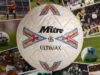 Mitre menghadirkan kembali bola Ultimax yang ikonik untuk merayakan hari jadinya yang ke-30