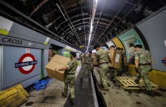NATO menguji pusat komando di London Underground yang tidak digunakan