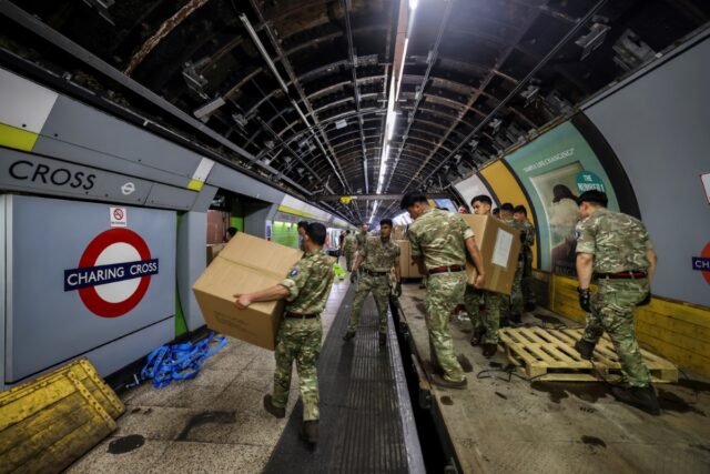 NATO menguji pusat komando di London Underground yang tidak digunakan