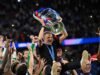 PSG memenangkan gelar Liga Champions berturut-turut setelah kemenangan adu penalti atas Arsenal: NPR