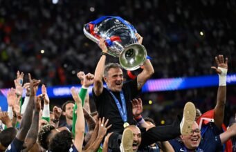 PSG memenangkan gelar Liga Champions berturut-turut setelah kemenangan adu penalti atas Arsenal: NPR
