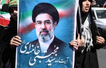 Pemimpin tertinggi Iran mengatakan wilayah tersebut ‘tidak lagi berfungsi sebagai perisai’ bagi pangkalan AS