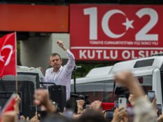 Pihak oposisi khawatir Erdoğan akan mengadakan pemilu dini