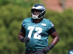 Rookie Eagles Markel Bell bisa bertarung untuk peran swing tackle