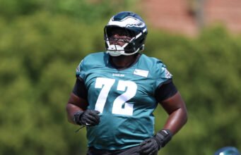 Rookie Eagles Markel Bell bisa bertarung untuk peran swing tackle