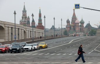 Serangan drone Ukraina dalam skala besar menewaskan empat orang di Rusia