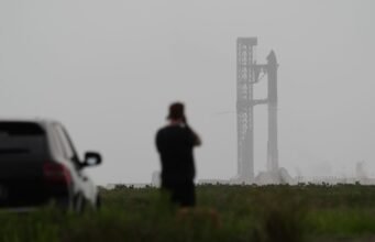SpaceX bersiap untuk peluncuran Starship yang penting menjelang IPO: NPR