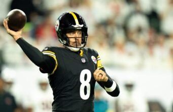 Steelers dan Aaron Rodgers setuju untuk membuat kesepakatan