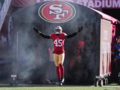 Tagihan ditandatangani oleh LB Demetrius Flannigan-Fowles