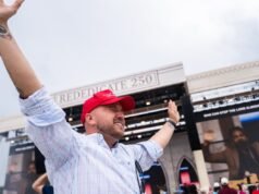 Trump, pejabat pemerintahan berpidato di rapat umum umat Kristen di National Mall: NPR