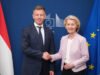 UE mengeluarkan dana untuk Hongaria