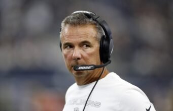 Urban Meyer kehilangan keluhannya terhadap Jag