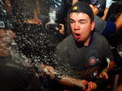 Chris Rose dengan lucunya menuntut mantan bintang Cubs Kyle Schwarber meminta maaf karena mengalahkan Guardians di Seri Dunia 2016