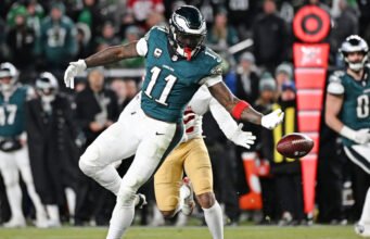 Ketika nada bicara Howie Roseman berubah pada perdagangan AJ Brown
