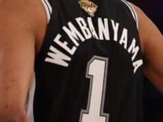 Reaksi ‘menarik’ Ben Stiller terhadap Wemby menghindari pelanggaran mencolok atas pukulan Jalen Brunson