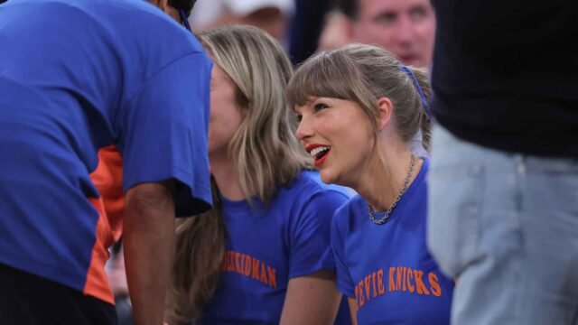 Ernie Johnson menarik perhatian dengan masuknya Taylor Swift di Game