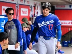 Shohei Ohtani dari Dodgers meninggalkan pertandingan Pirates karena cedera