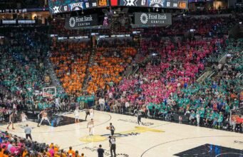 San Antonio melarang penggemar Knicks di luar negara bagian membeli tiket Game 5