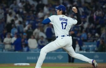 Shohei Ohtani tidak bisa menahan senyum mendengar pertanyaan ‘cukup tidur’ setelah Dodgers menang