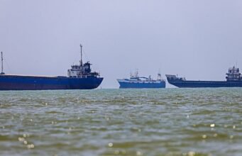 AS mencabut blokade pelabuhan Iran setelah kesepakatan berlaku: NPR